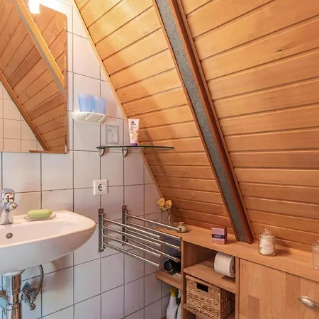 Сasa de vacaciones Lovely In With Wifi Friedrichskoog